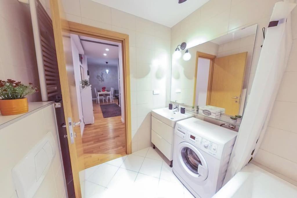 Old Town Spacious Apartment Bucharest Luaran gambar